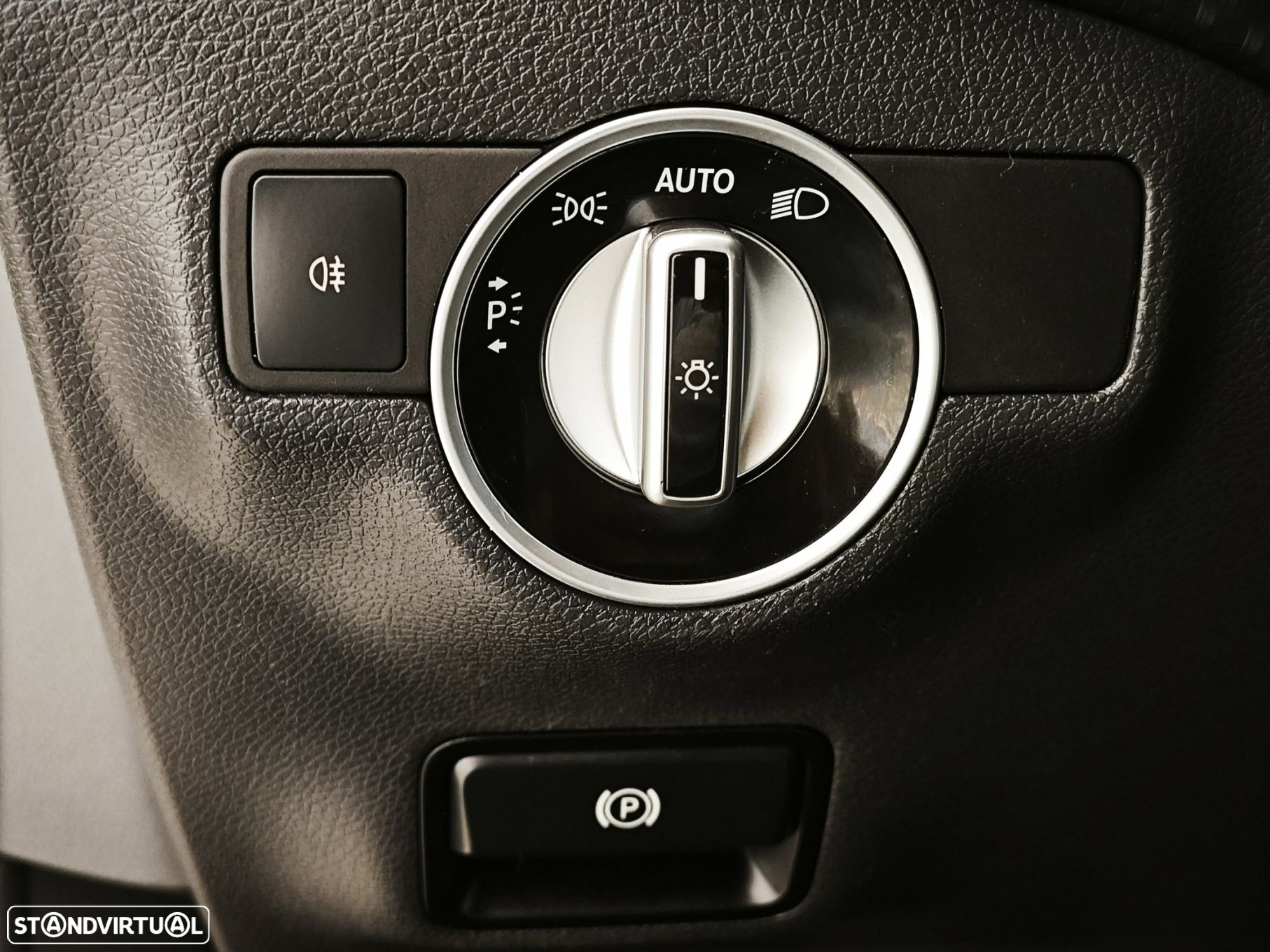 Mercedes-Benz A 180 (BlueEFFICIENCY) AMG Sport - 24