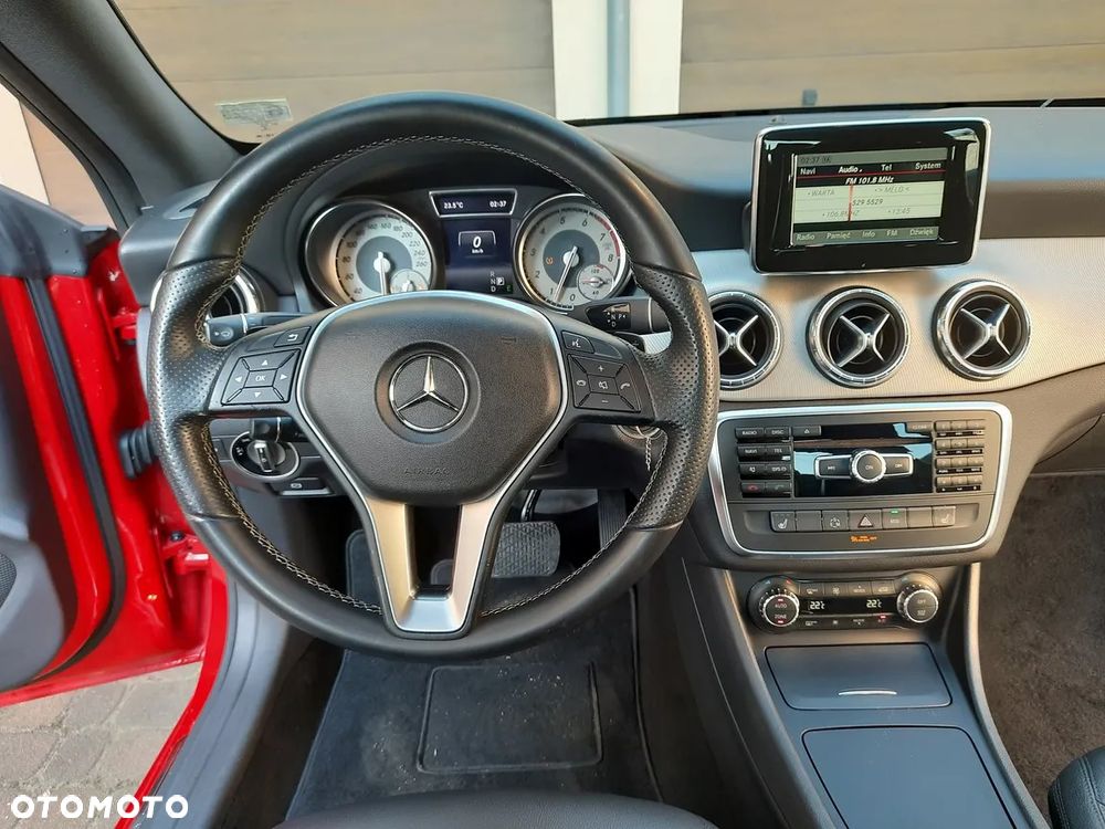 Mercedes-Benz CLA 250 7G-DCT Sport - 20