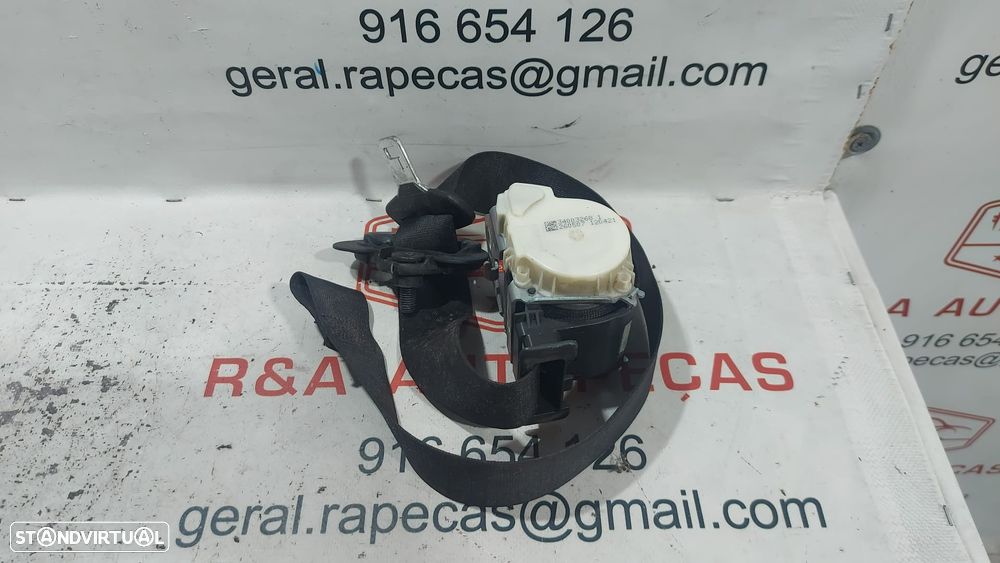 Cinto de Segurança Frente Direito BMW Série 1 E82 Coupé 340032681 Original - 1