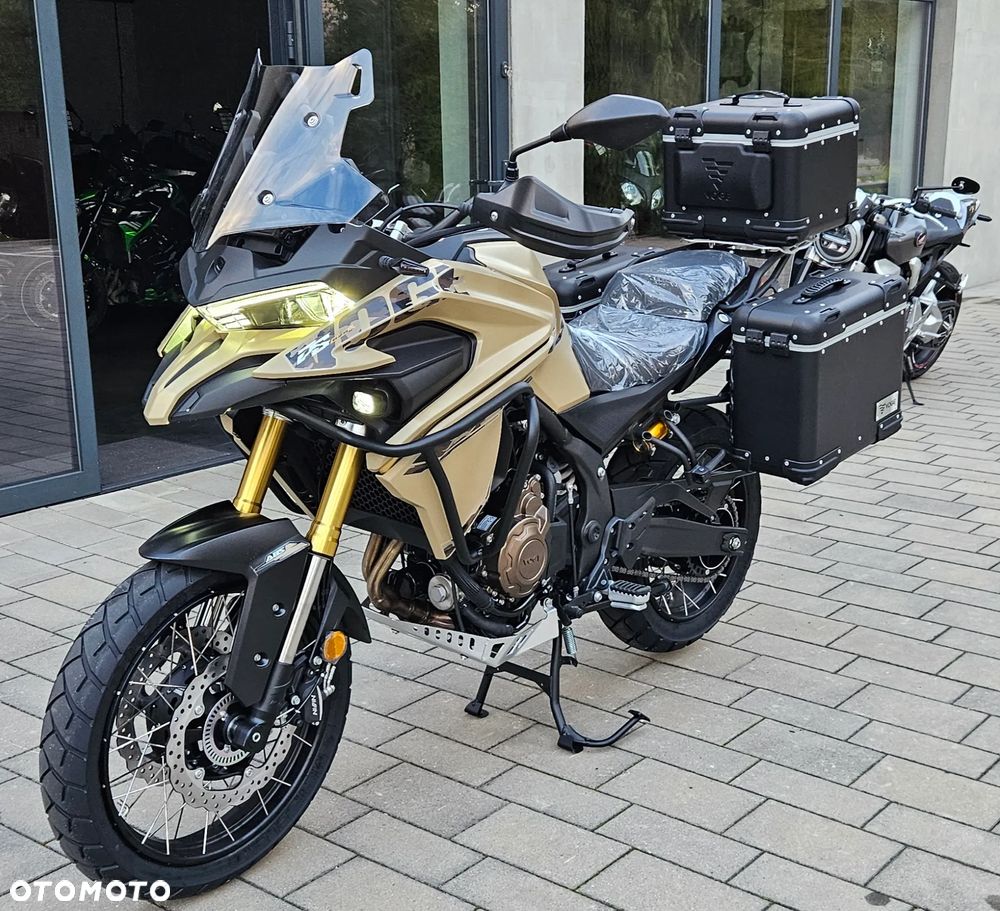 VOGE 625DSX
