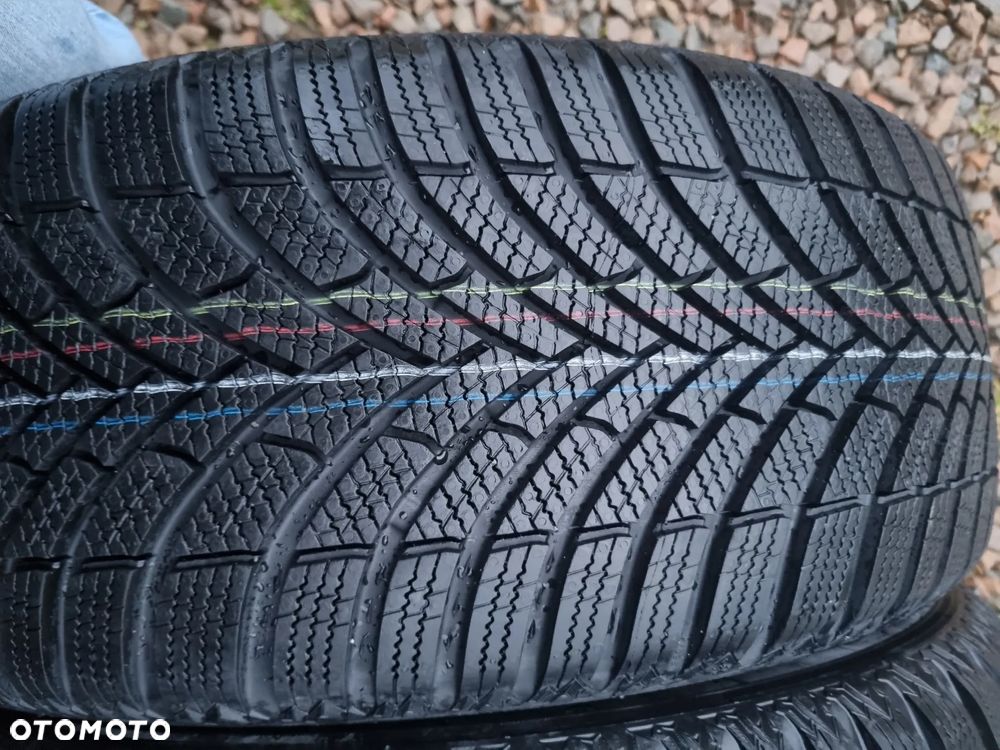 Opony SEMPERIT SPEED-GRIP 5 235/55R17 103V 2025r 2x8,5mm prawie nowe - 2