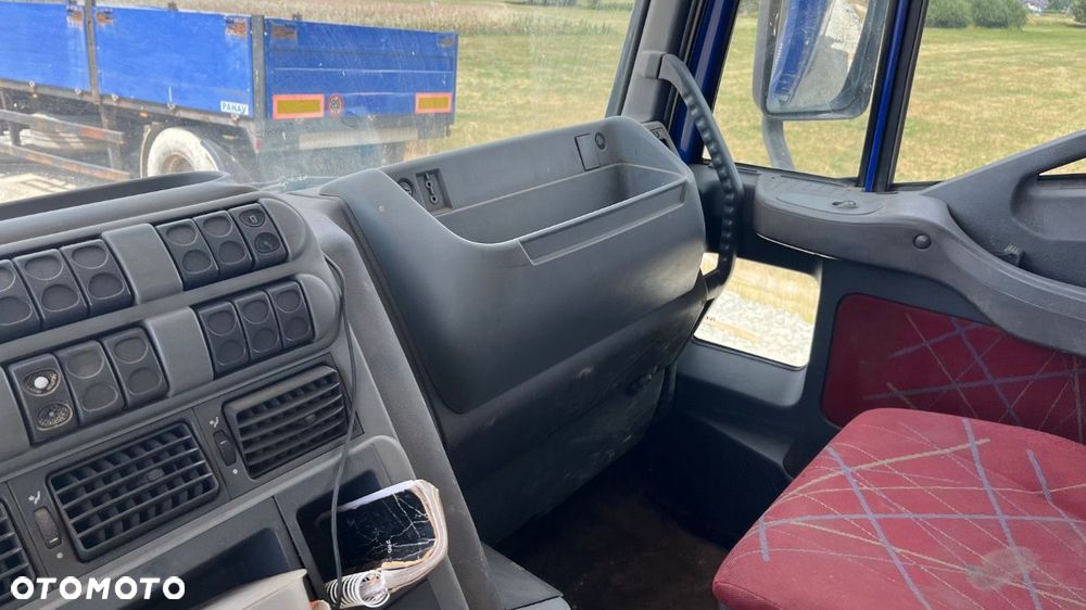 Iveco Trakker 380 6X4 + Hr Palfinger Pk 23500 - 18
