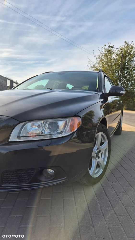 Volvo V70 - 8