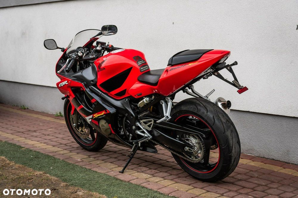 Honda CBR - 6