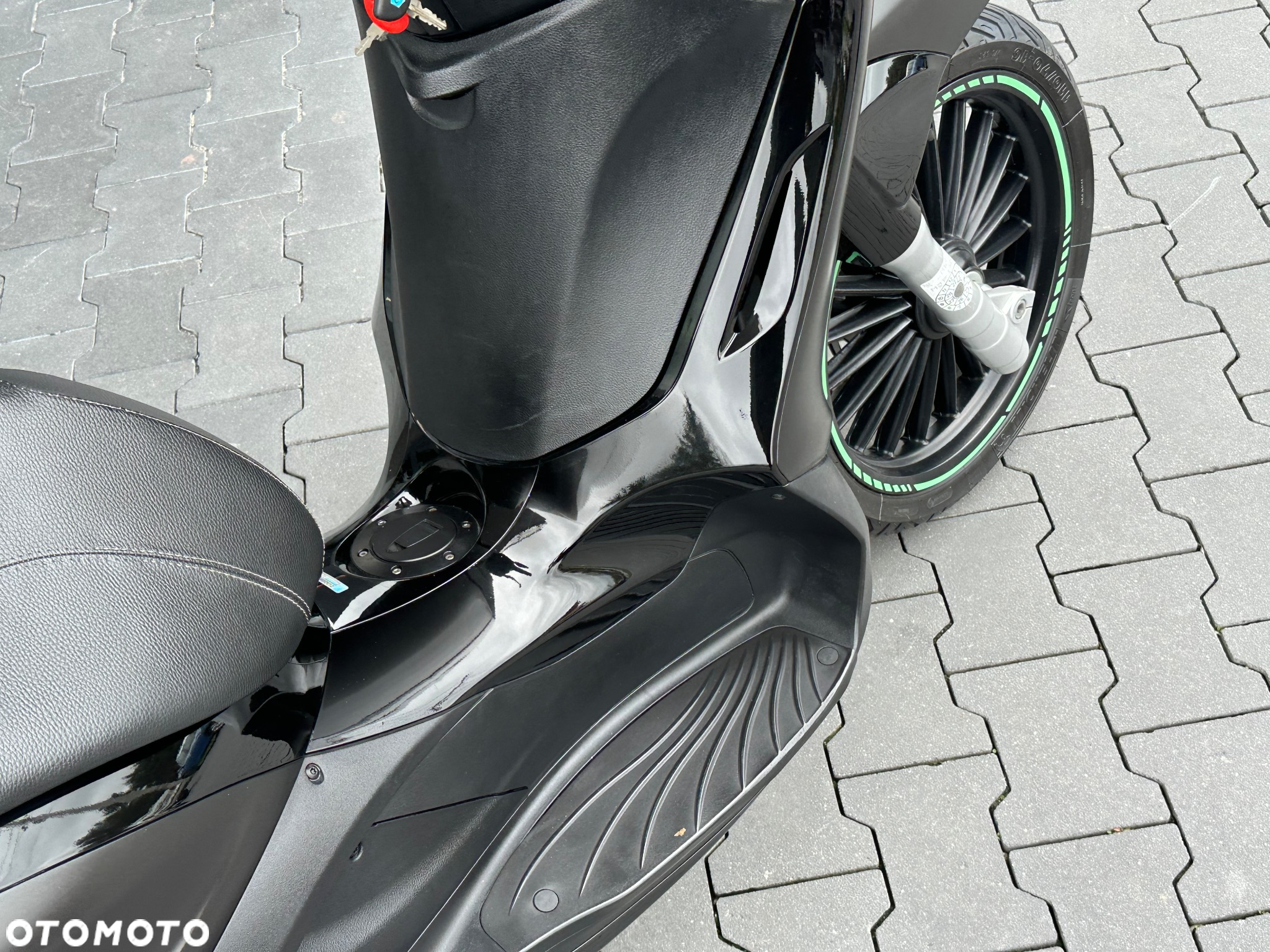 Piaggio Beverly - 10