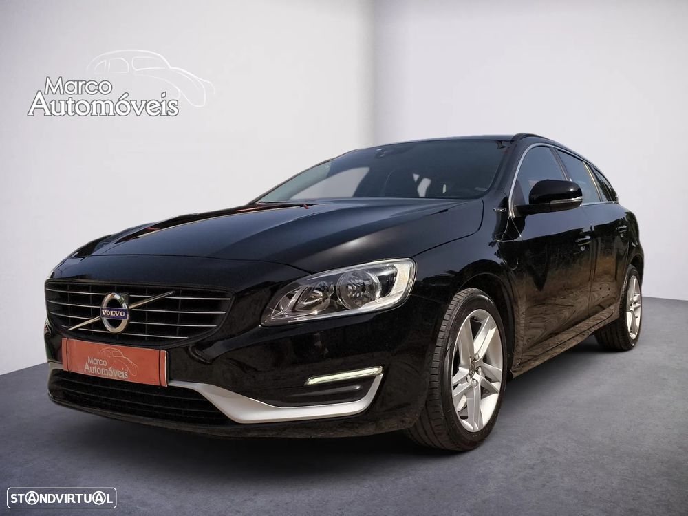 Volvo V60 2.4 D6 Momentum AWD Phev - 2