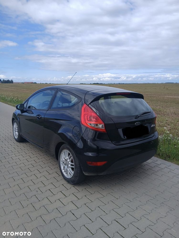 Ford Fiesta - 9