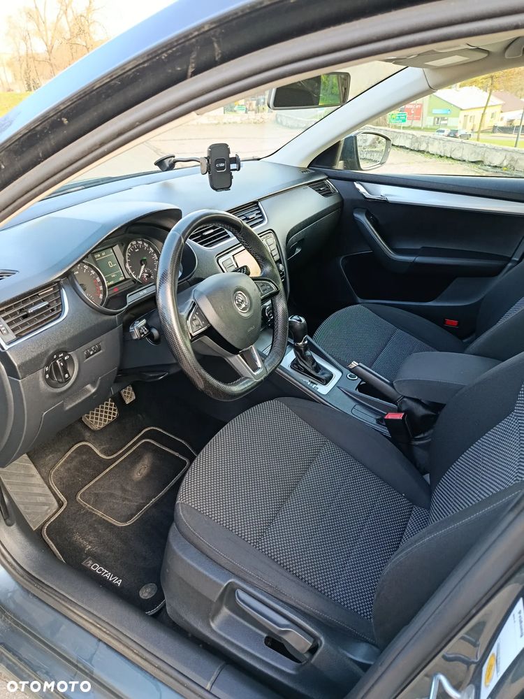 Skoda Octavia 2.0 TDI DSG Drive - 8