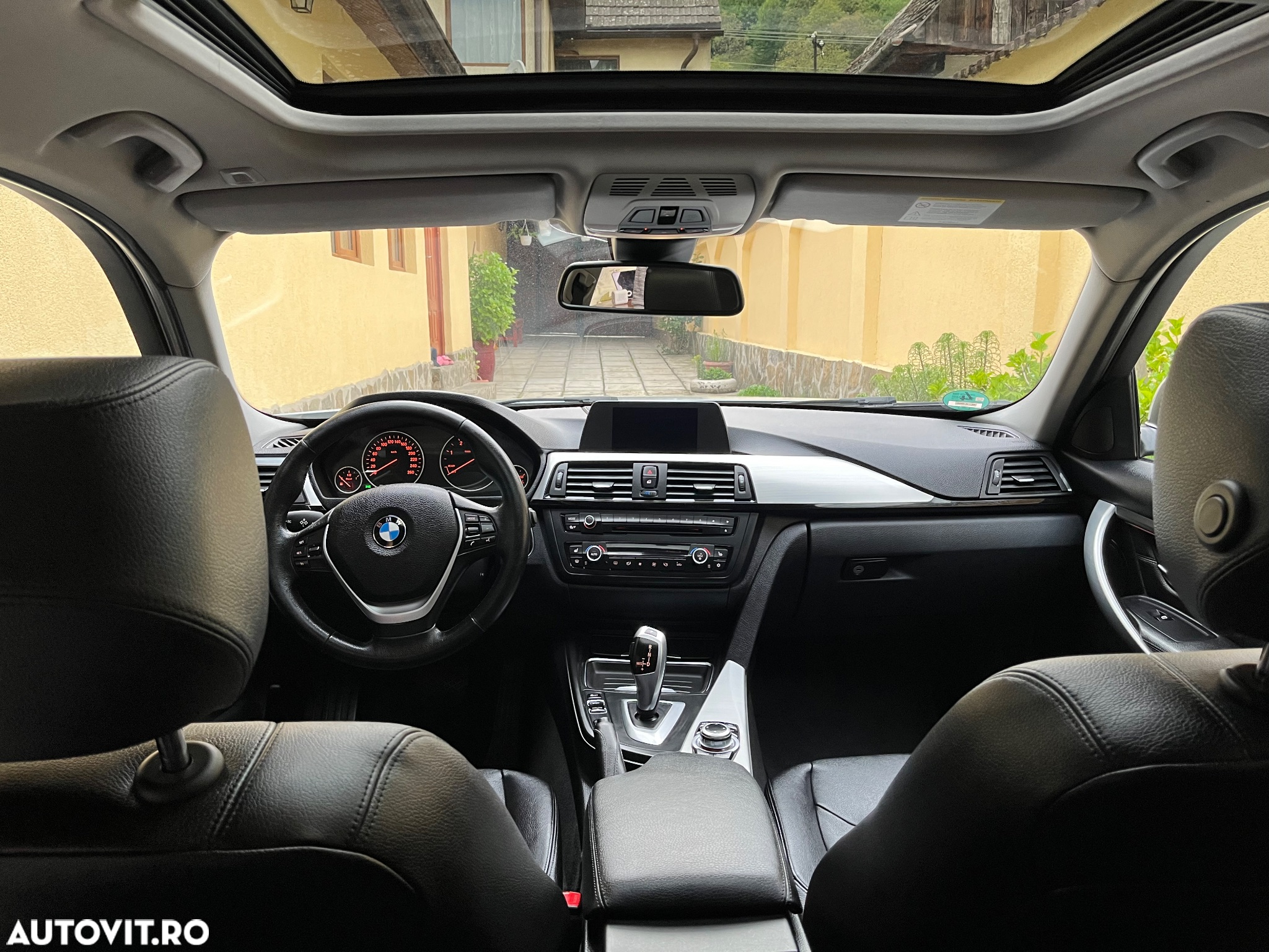 BMW Seria 3 320d Aut. - 17