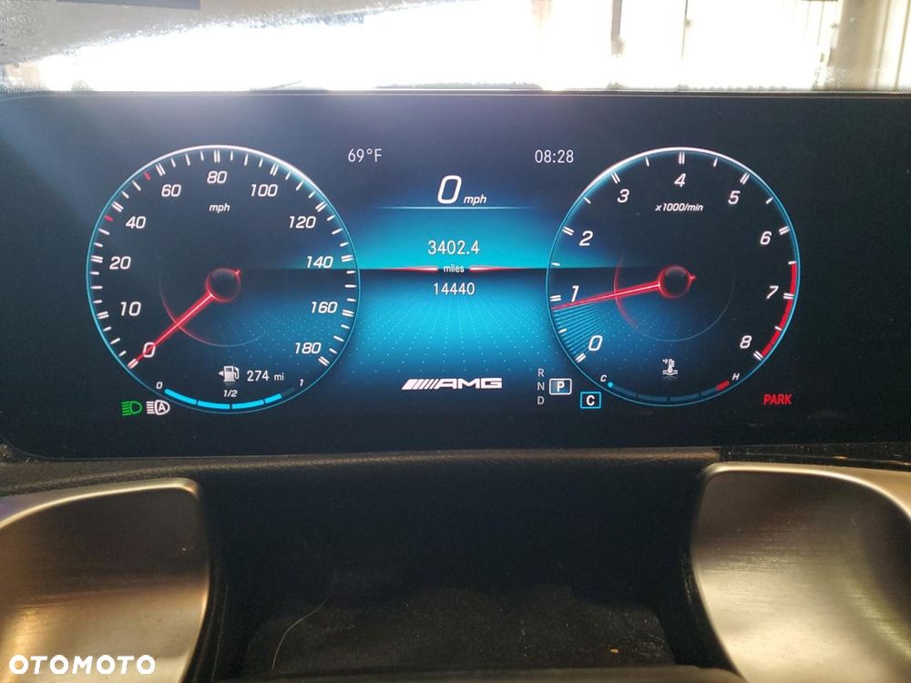 Mercedes-Benz GLB ver-250-amg-line-8g--dct - 10