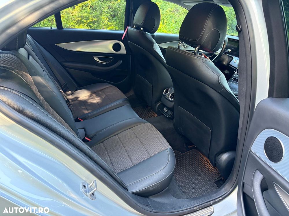 Mercedes-Benz E 250 Aut - 9