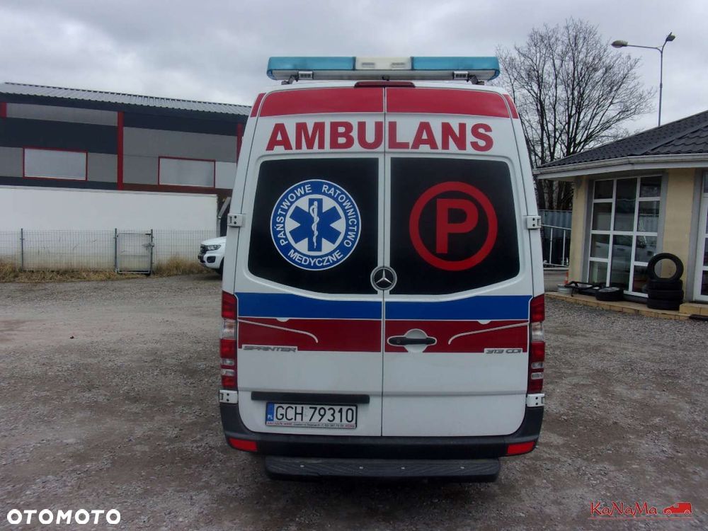 Mercedes-Benz Sprinter - 9