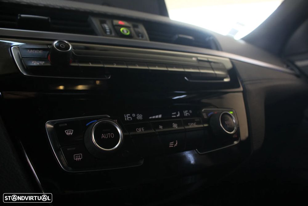 BMW X2 16 d sDrive Auto Pack M - 36