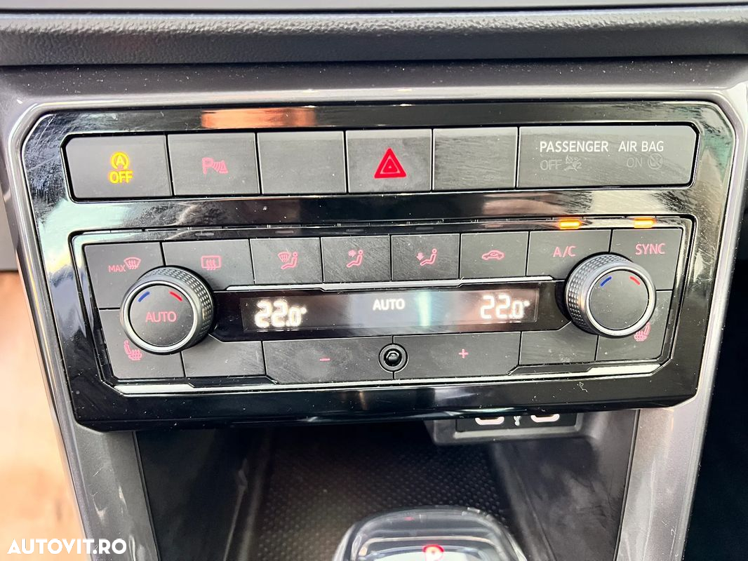 Volkswagen T-Cross - 16