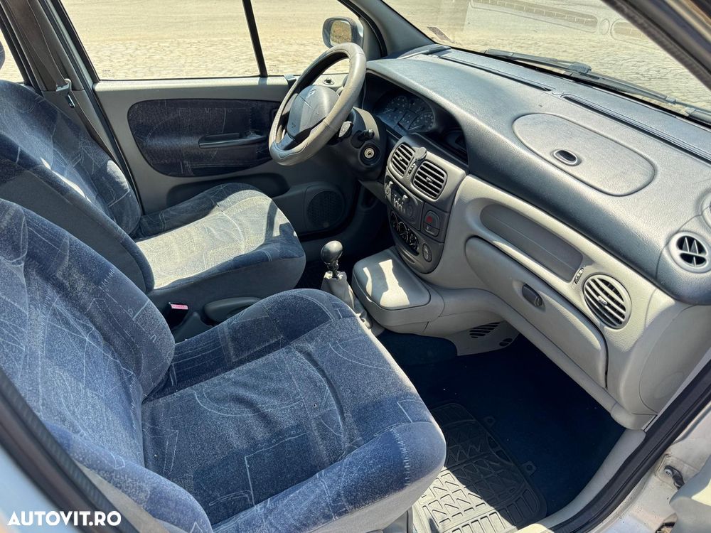 Renault Scenic 1.6 Expression - 6