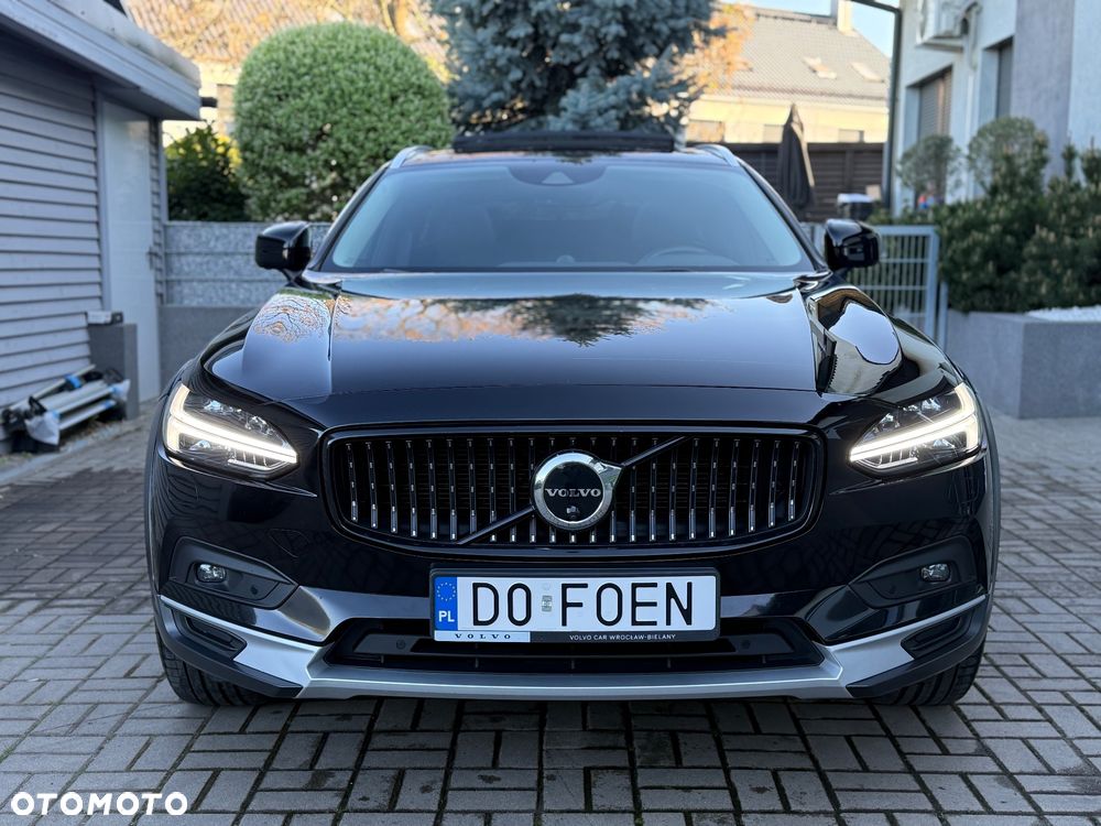 Volvo V90 Cross Country B5 D AWD Pro - 9