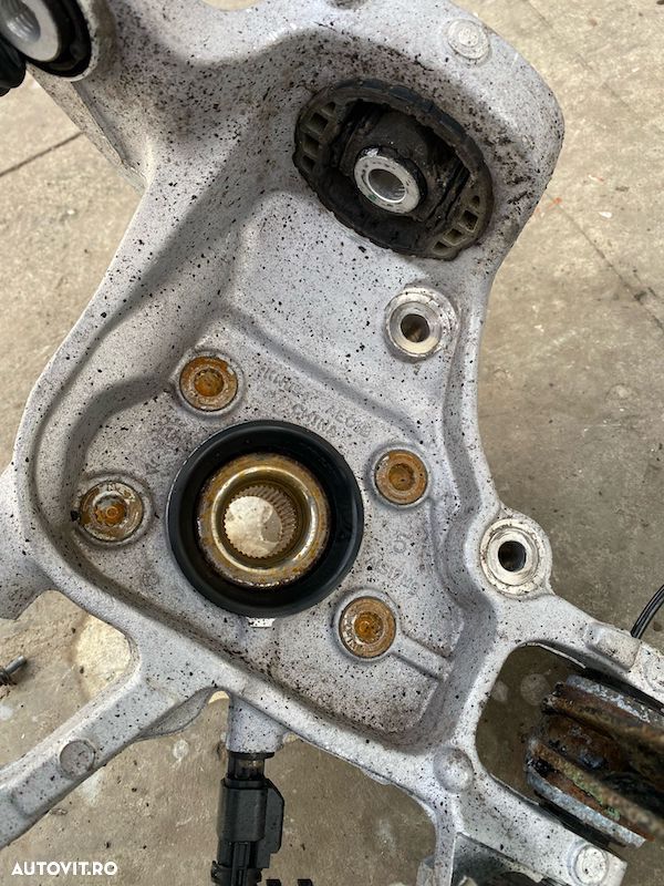 Fuzeta dreapta spate VOLVO XC90 2016-2023 31658534 - 3