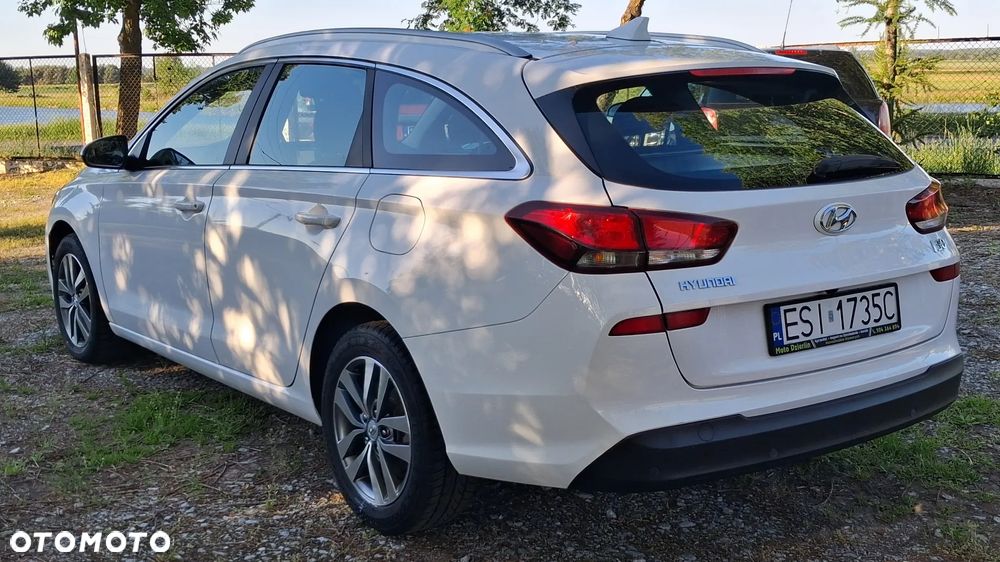 Hyundai i30 1.6 D Comfort - 5