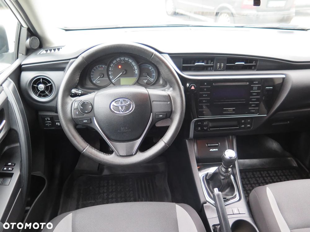 Toyota Auris 1.6 Active - 14
