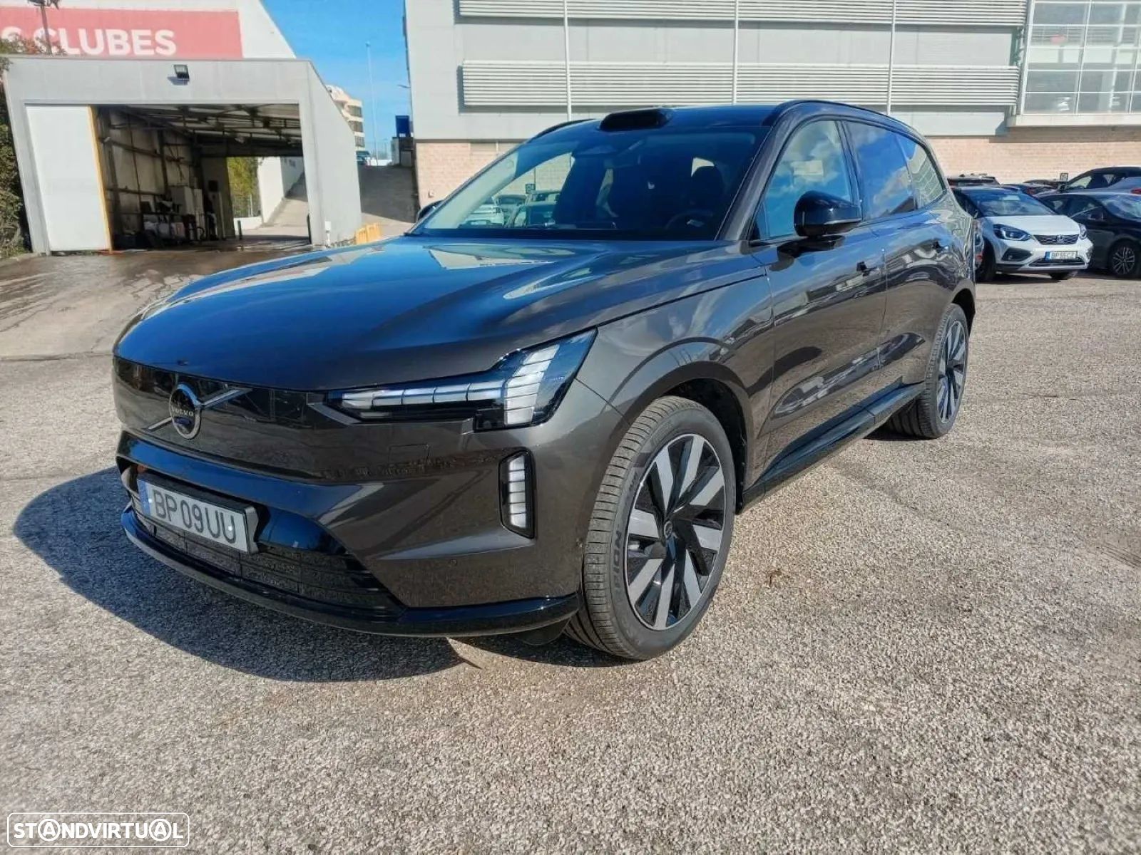 Volvo EX90 111 kWh Twin Motor Ultra - 1