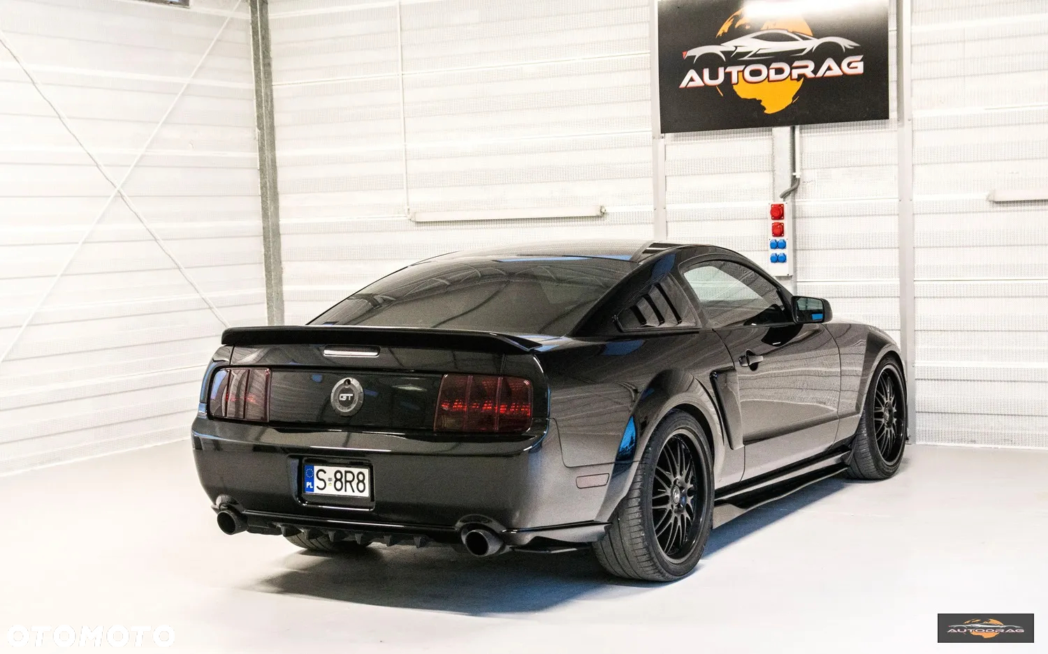 Ford Mustang - 9