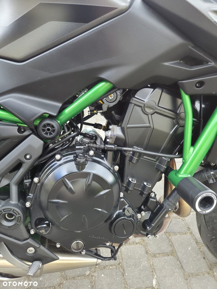 Kawasaki Z - 8