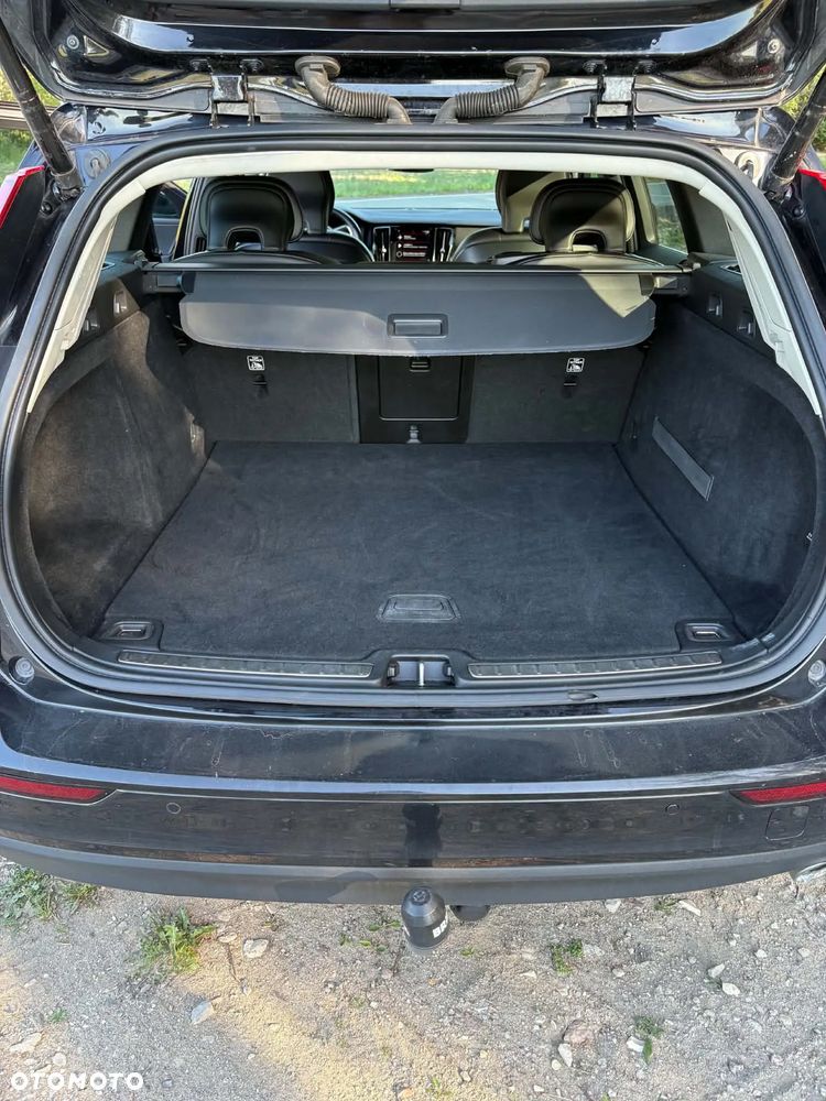 Volvo V60 D3 Momentum Pro - 13