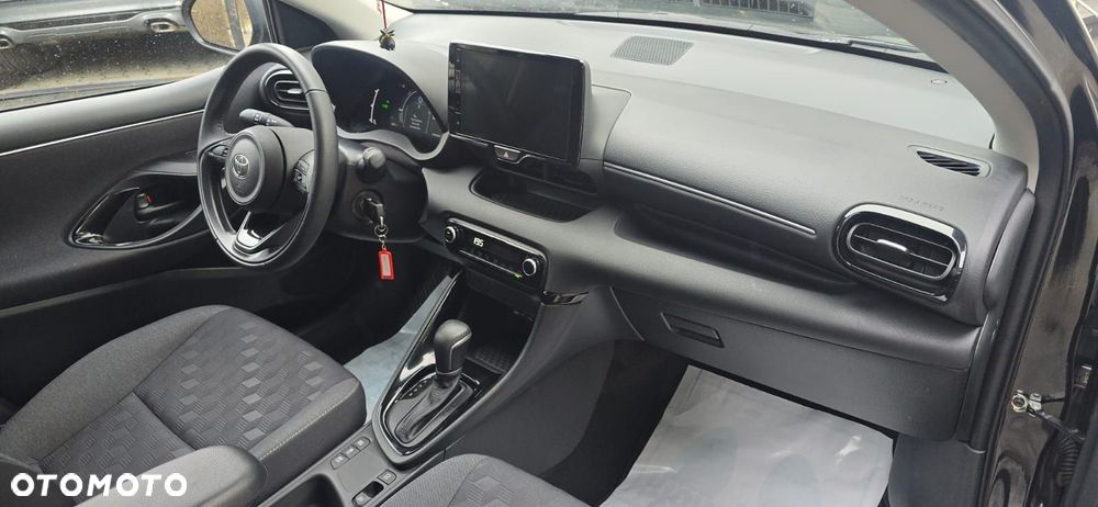 Toyota Yaris 1.5 Premium CVT - 6