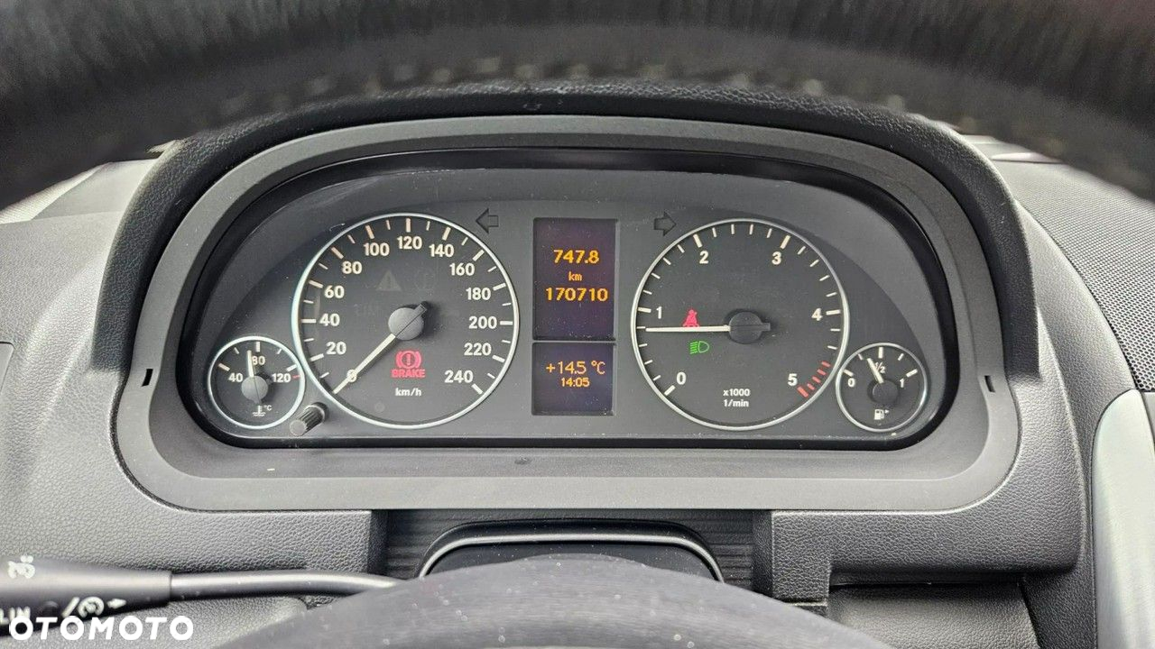 Mercedes-Benz Klasa A 180 CDI Avantgarde EU5 - 23