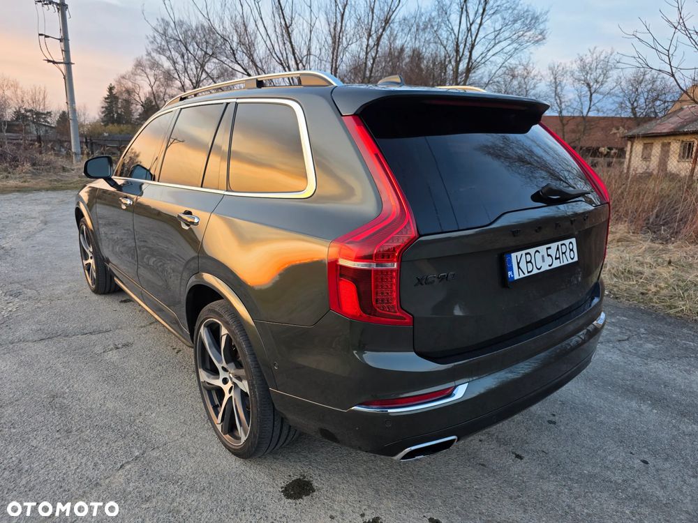 Volvo XC 90 - 7