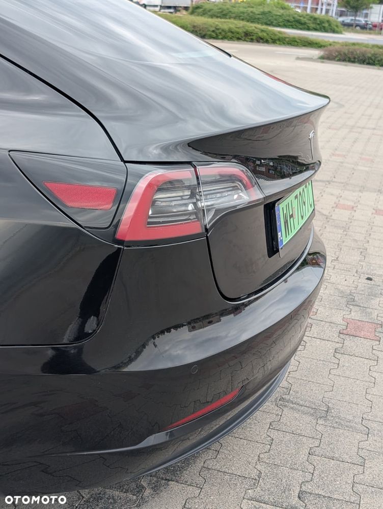 Tesla Model 3 - 20