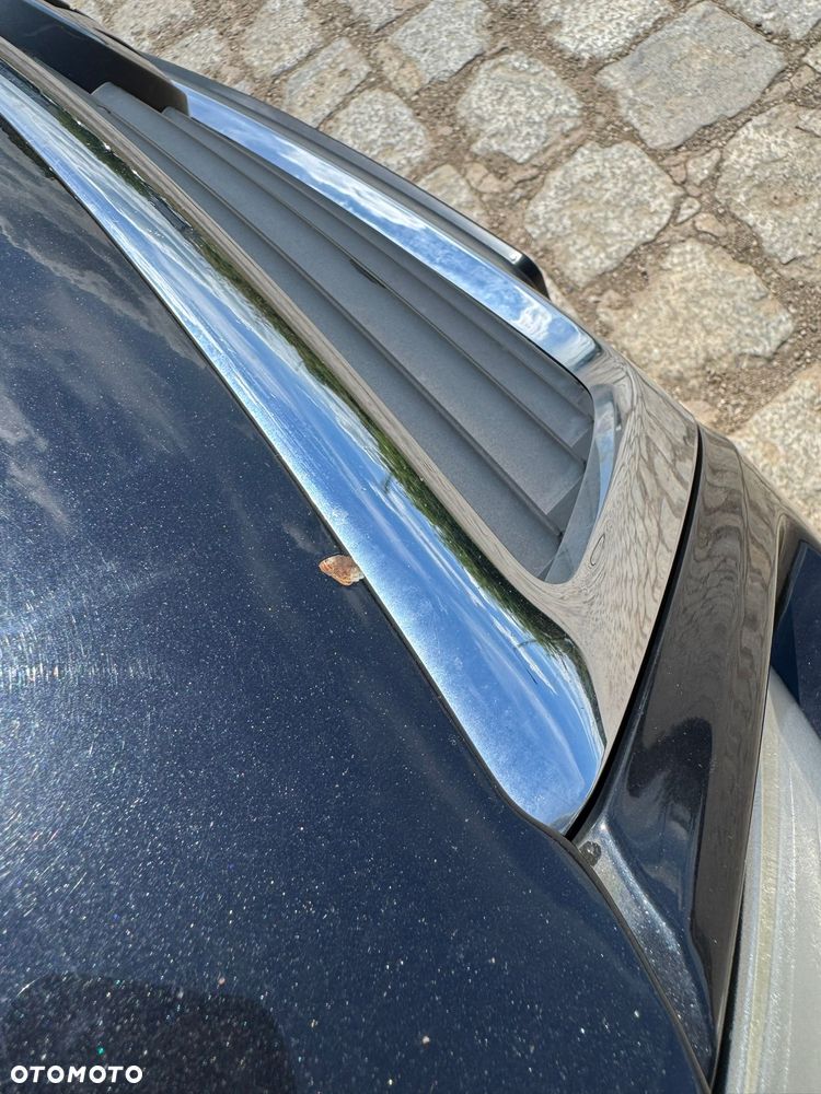 Volkswagen Passat 2.0 TDI Trendline - 15