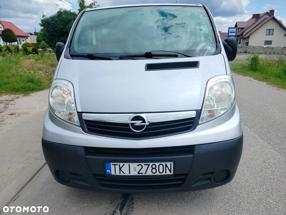 Opel Vivaro - 12