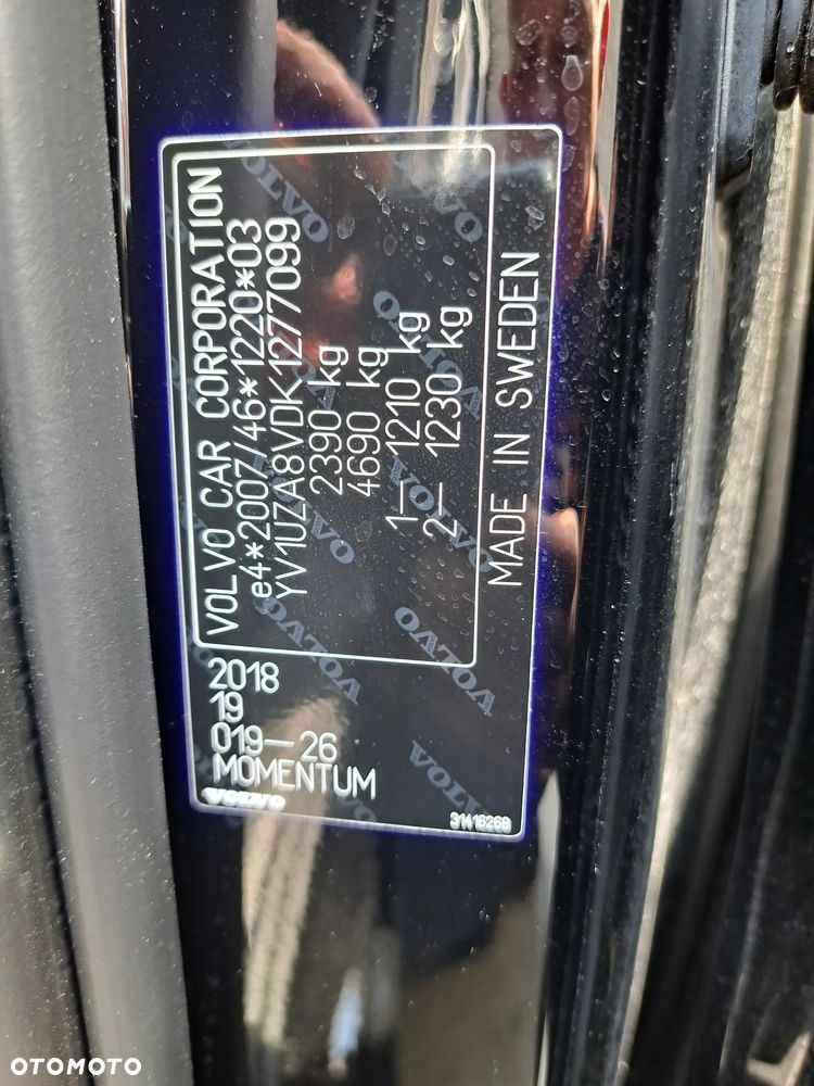 VOLVO XC60 II KLAPA BAGAŻNIKA KOD LAKIERU 019 - 17