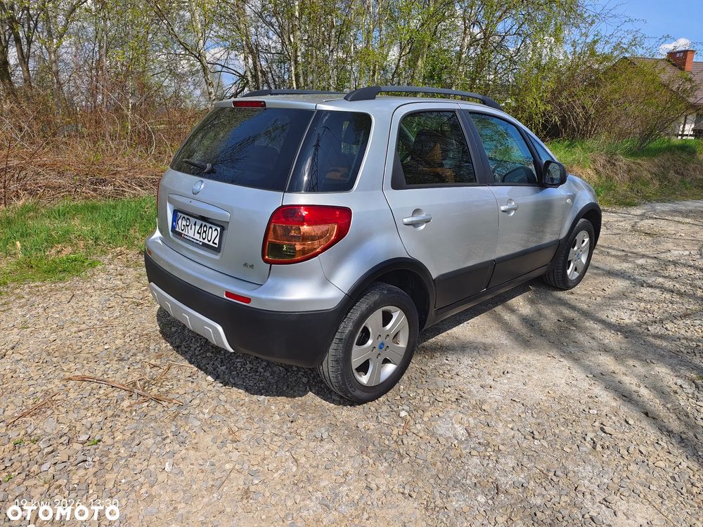 Fiat Sedici 1.6 16V 4x4 Luxury - 5