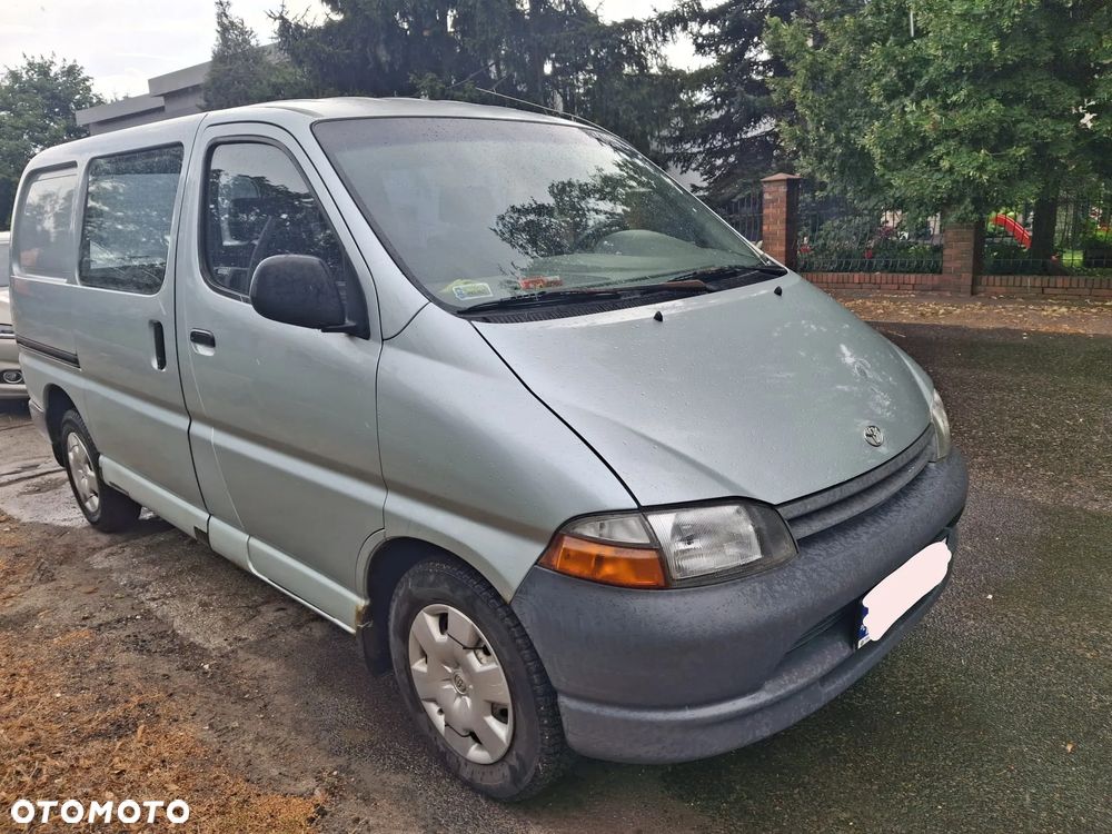 Toyota Hiace