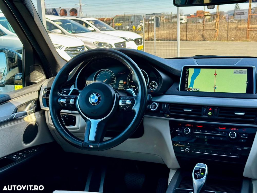 BMW X5 xDrive30d Sport-Aut. - 7