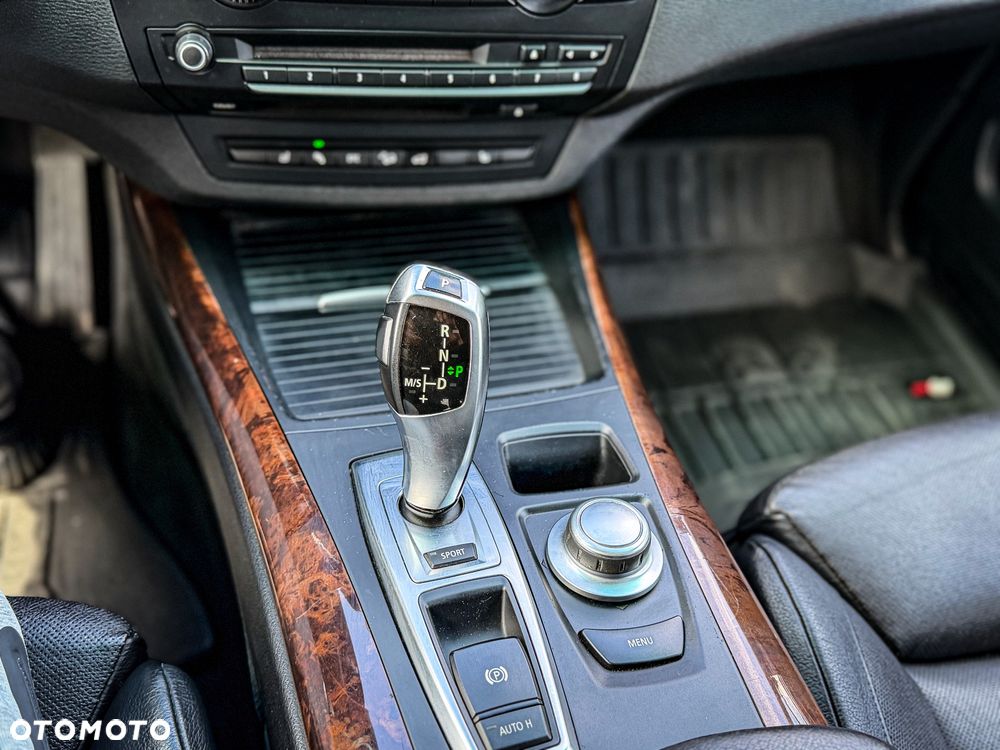 BMW X5 3.0sd - 40