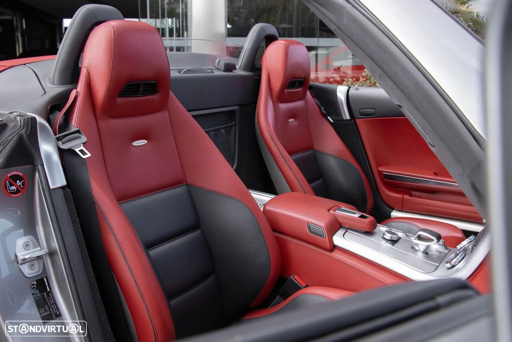 Mercedes-Benz SLS 63 AMG Roadster - 49
