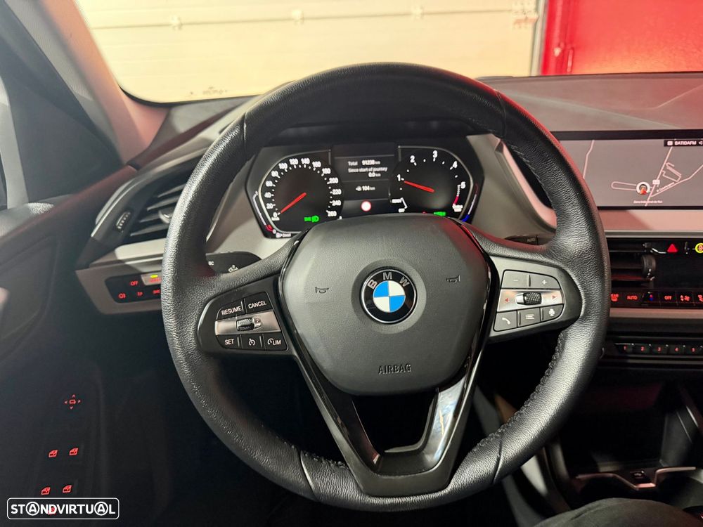 BMW 116 d Line Sport Auto - 24