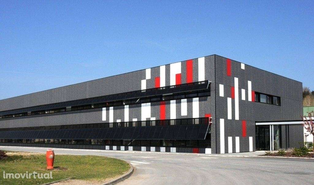 Terreno Industrial, de 43.000m2, Portugal, Sintra, Lisboa - Grande imagem: 2/3