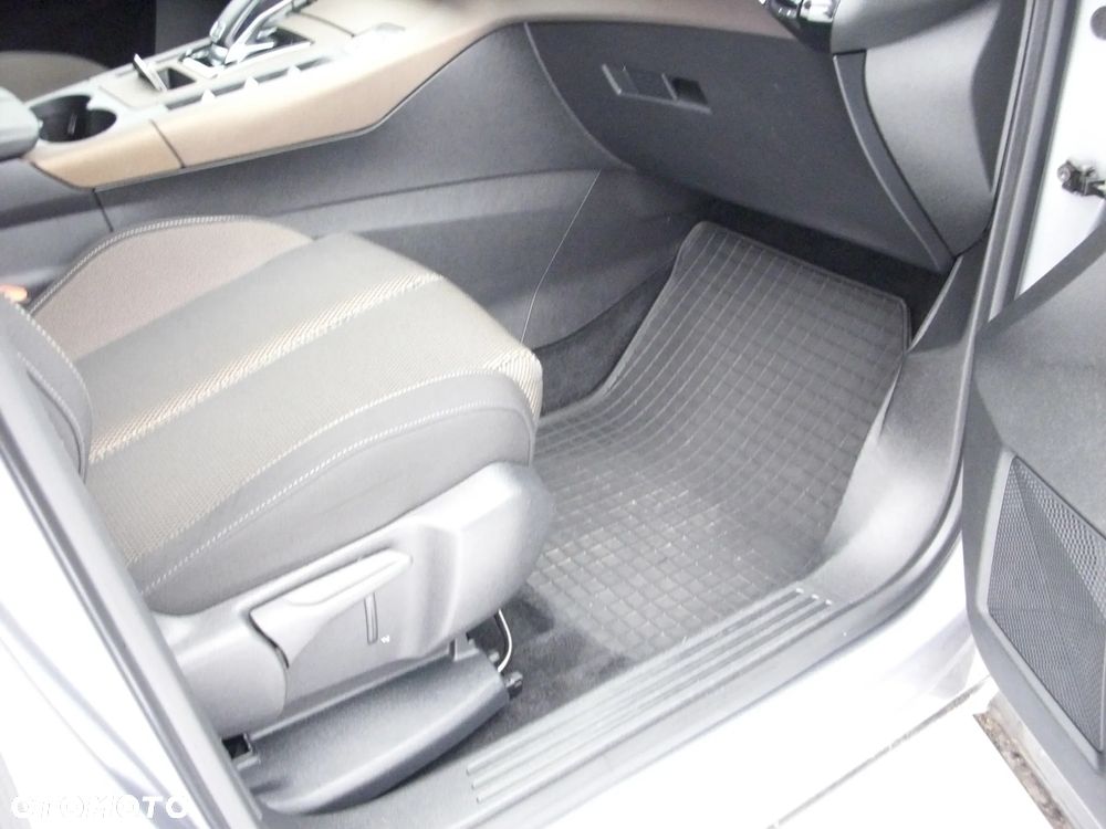 DS Automobiles DS 7 Crossback 1.5 BlueHDi Chic - 16