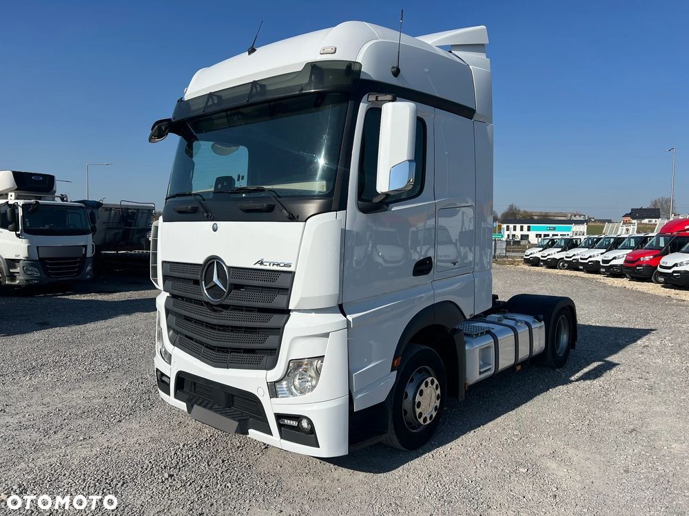Mercedes-Benz Actros - 1