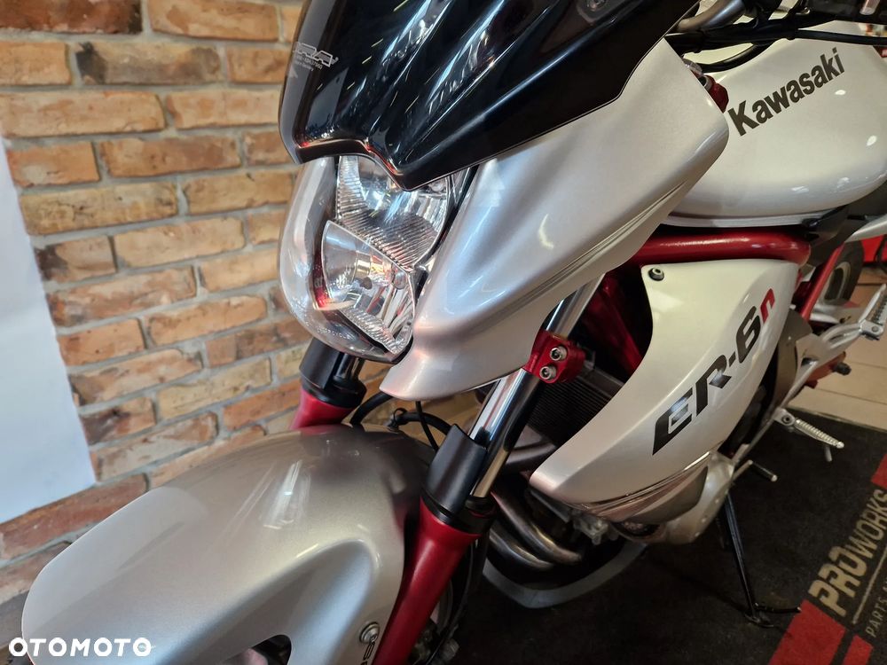 Kawasaki ER - 21
