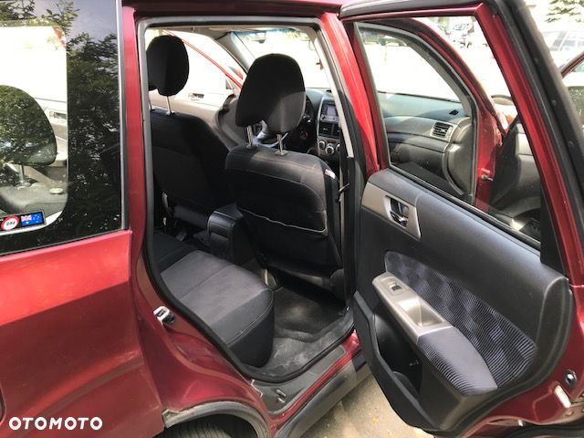 Subaru Forester 2.0 XC 000 - 6