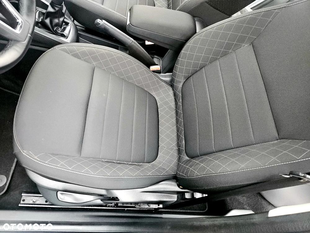 Skoda Fabia 1.0 TSI Style - 24