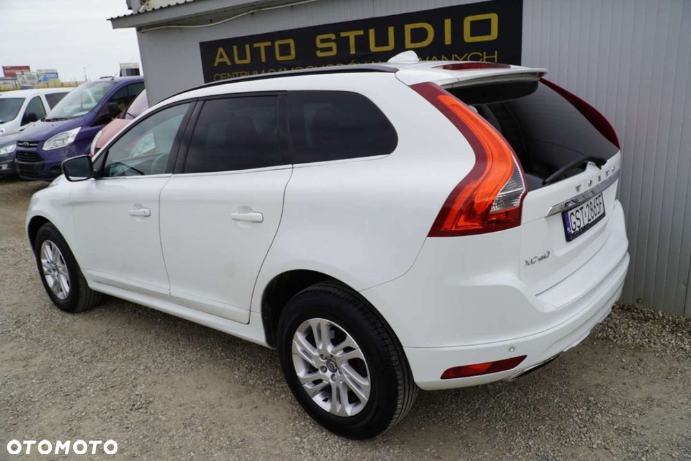 Volvo XC 60 D4 Geartronic Kinetic - 3