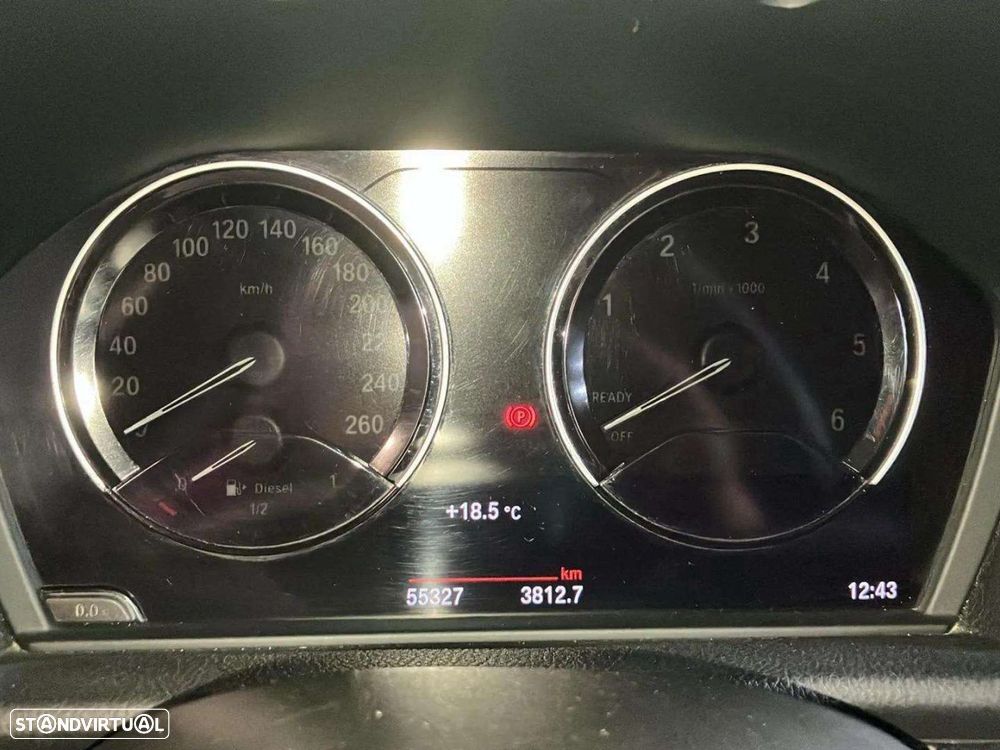 BMW 216 Active Tourer - 12