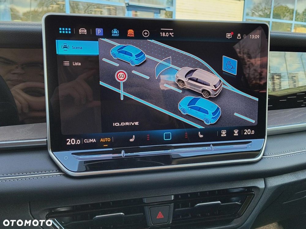 Volkswagen Tayron 2.0 TSI Elegance DSG - 18