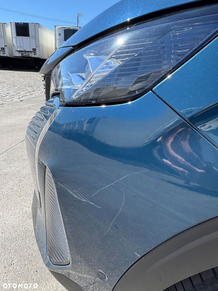 Peugeot 5008 - 8